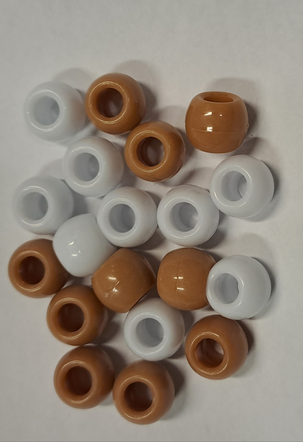 Two-color beads white and brown for braids and dreadlocks. 20 beads