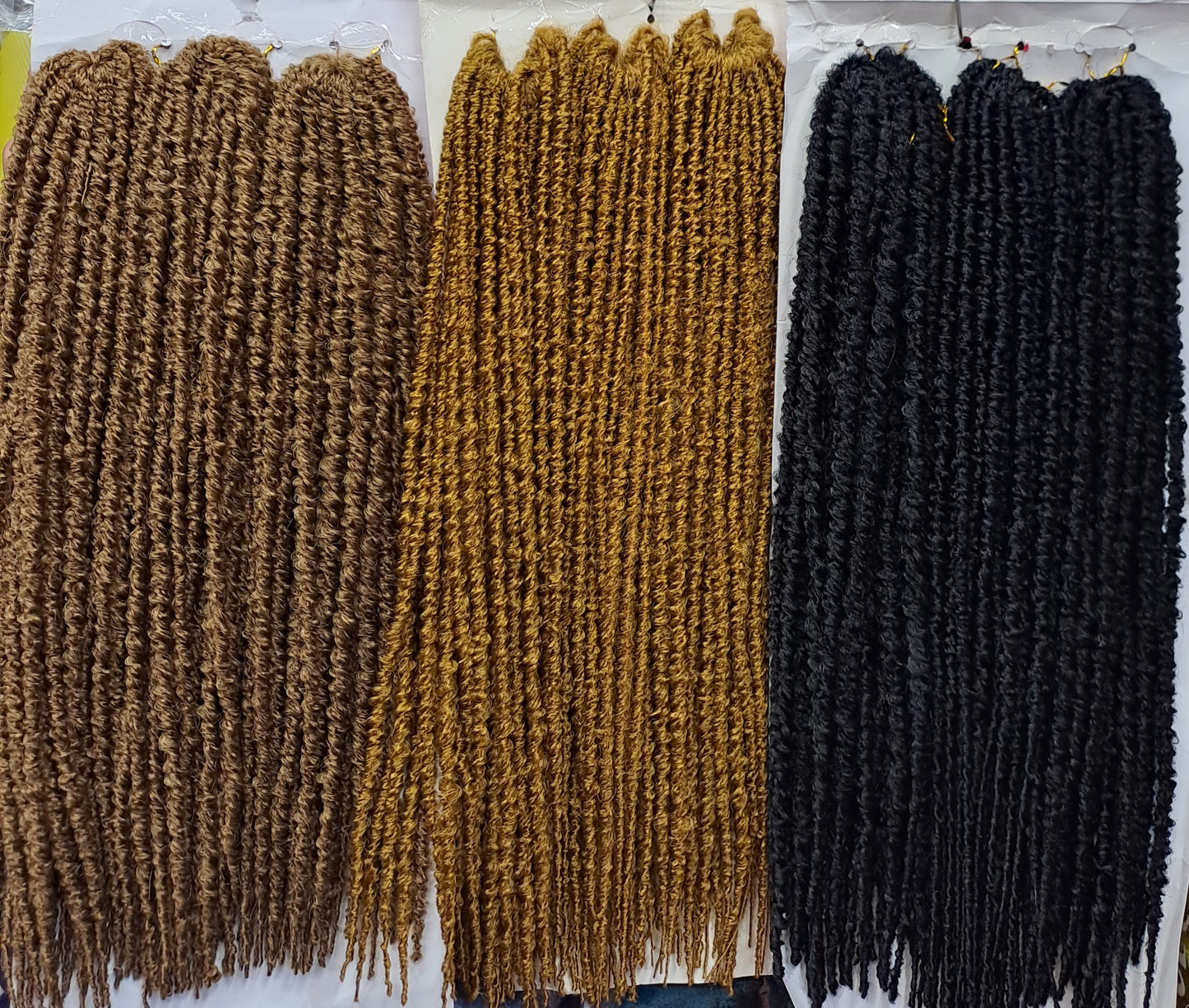 Sasha Locs Length 22" - Weight 360g
