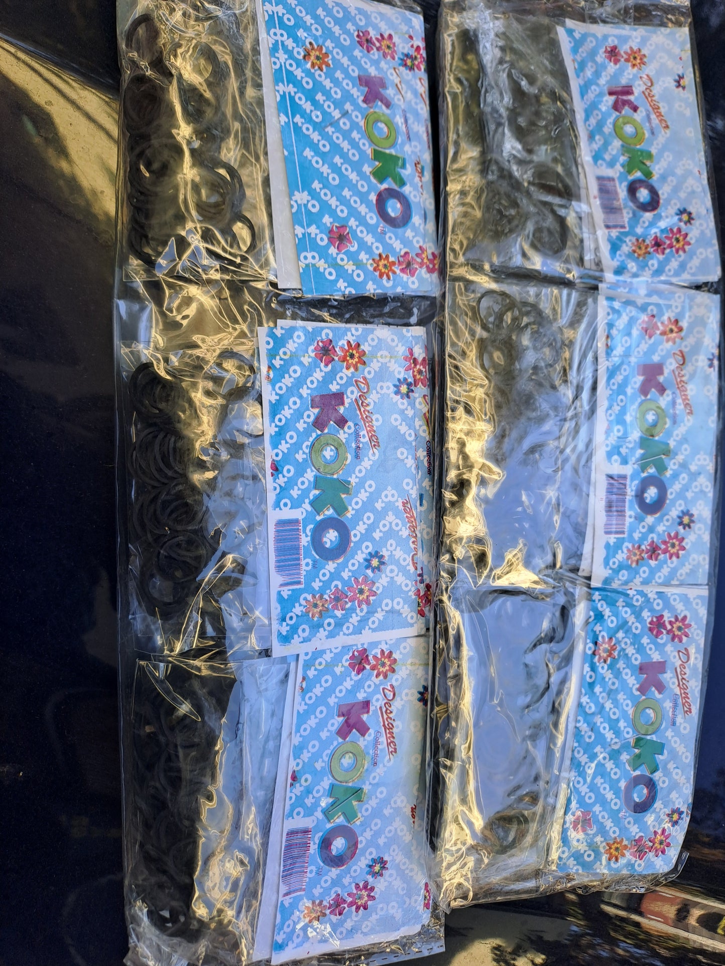 KOKO Elasticini 35 circa Neri  per treccine e dreadlocks.  Super Resistente e non si rompe mai.  Circa 30 elasticini