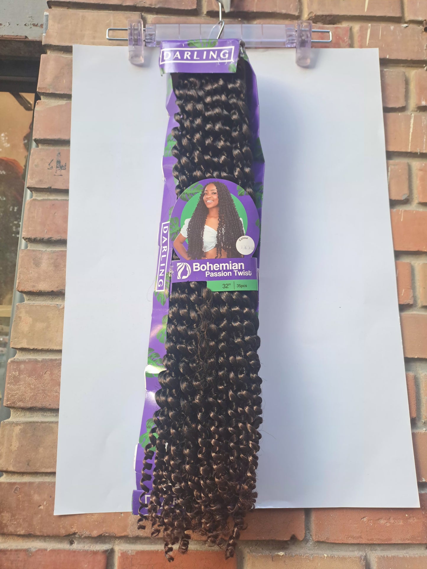Darling Bohemian Passion Twist 32"  35 pics 210g