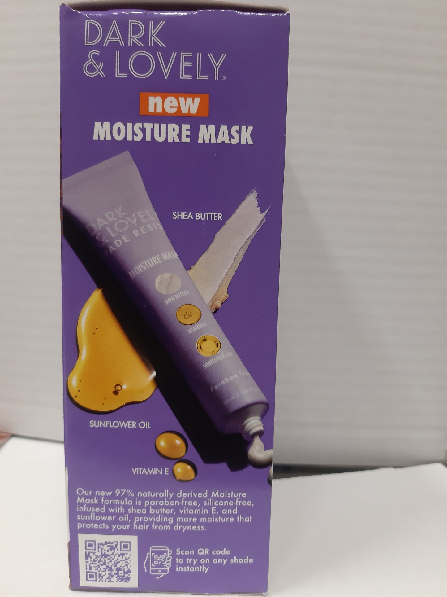 Dark and Lovely  Fade Resist Rich Conditioning Color Red Hot Rhythm 376