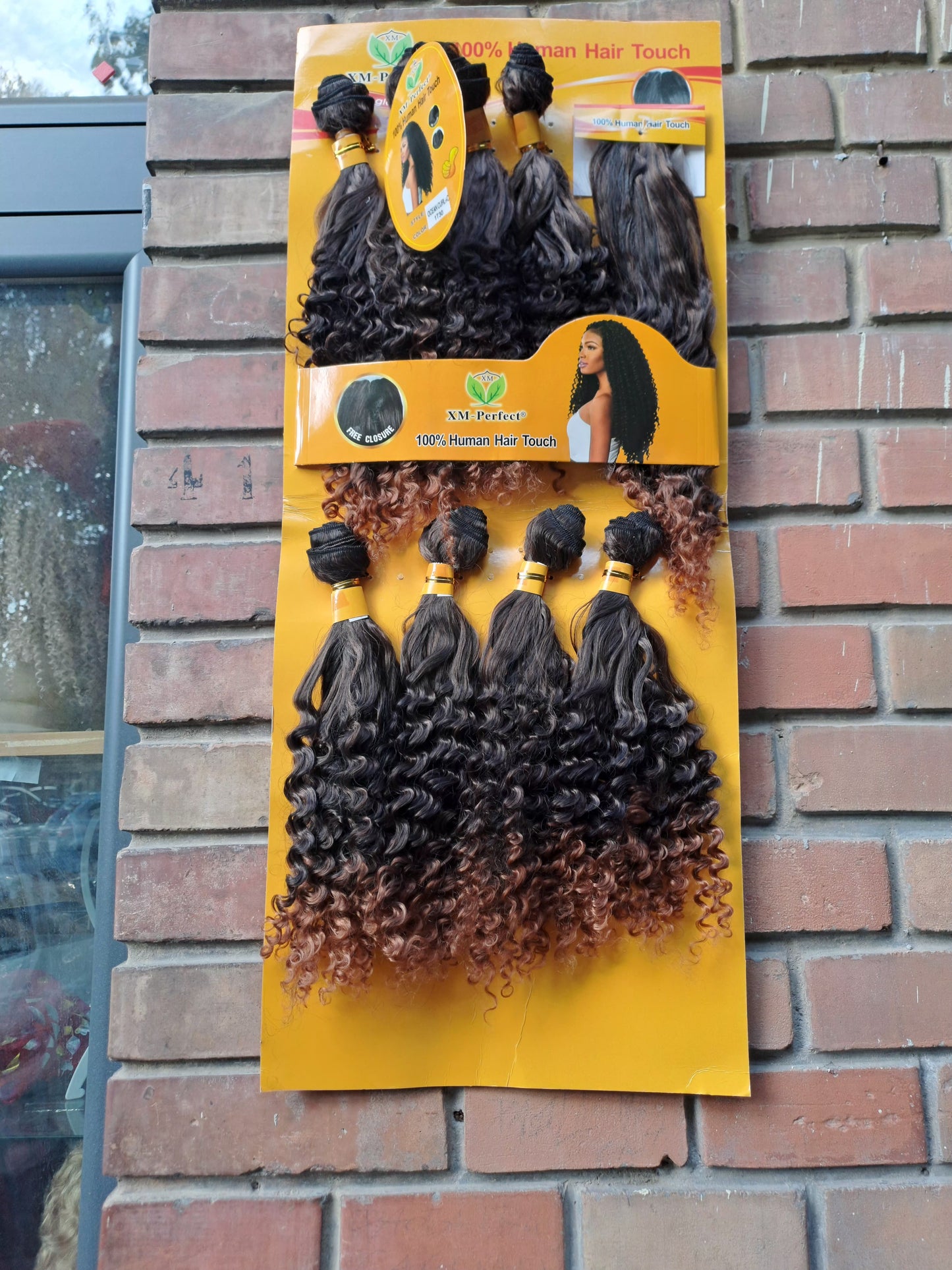 Ocean Curl  + Closure 1 T 30 pics 8 x 14 inches WEAVON EXTENSION