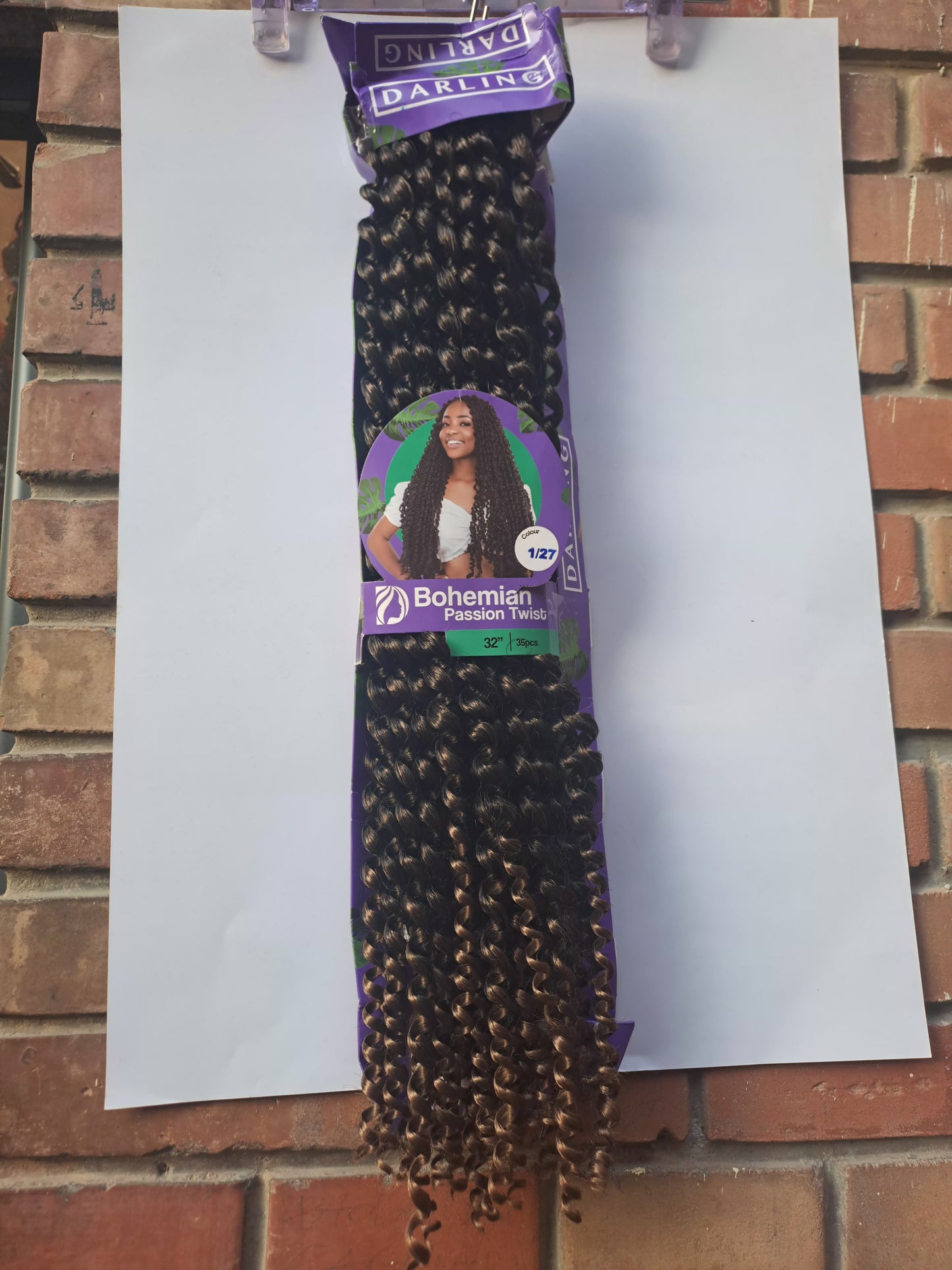 Darling Bohemian Passion Twist 32"  35 pics 210g